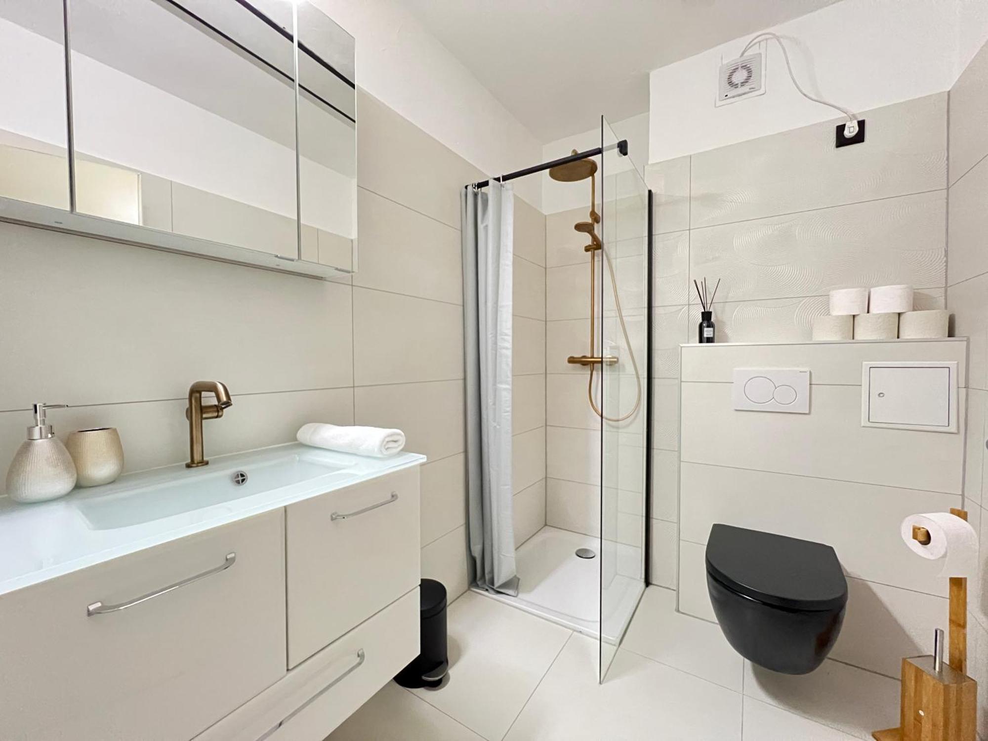 Bamo Studio - City Living Vintage Klagenfurt am Woerthersee ภายนอก รูปภาพ